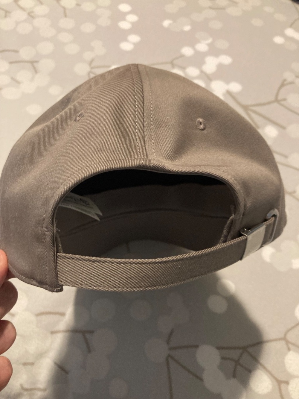Lululemon Structured Ball Cap - NWOT - Picture 2 of 3